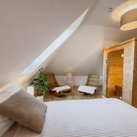 Wenkenglueck - Grosse Maisonette Mit Sauna, Kamin Und Balkon