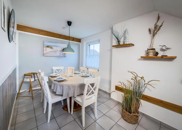 Wenkenglueck Mit Sauna, Kamin Und Balkon